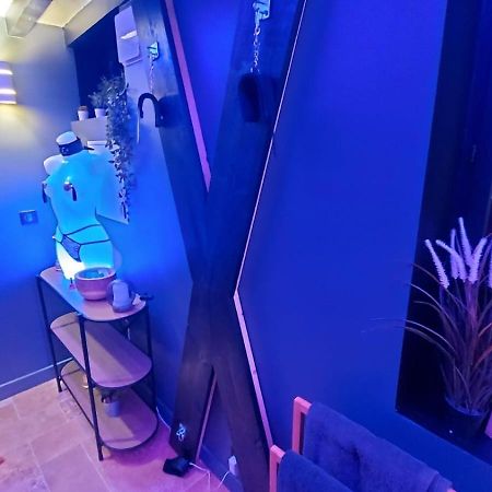 Loveroom Sauna, Balneo, Parking Prive Dans Le Centre De Honfleur Dış mekan fotoğraf