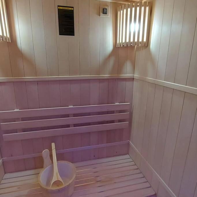 Loveroom Sauna, Balneo, Parking Prive Dans Le Centre De Honfleur Dış mekan fotoğraf