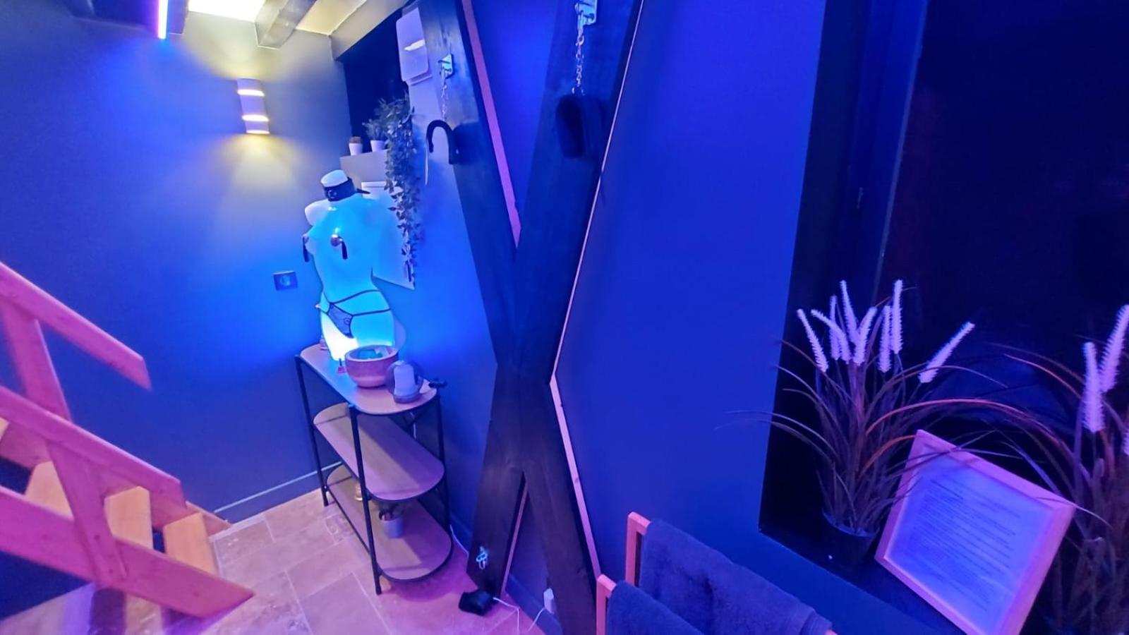 Loveroom Sauna, Balneo, Parking Prive Dans Le Centre De Honfleur Dış mekan fotoğraf