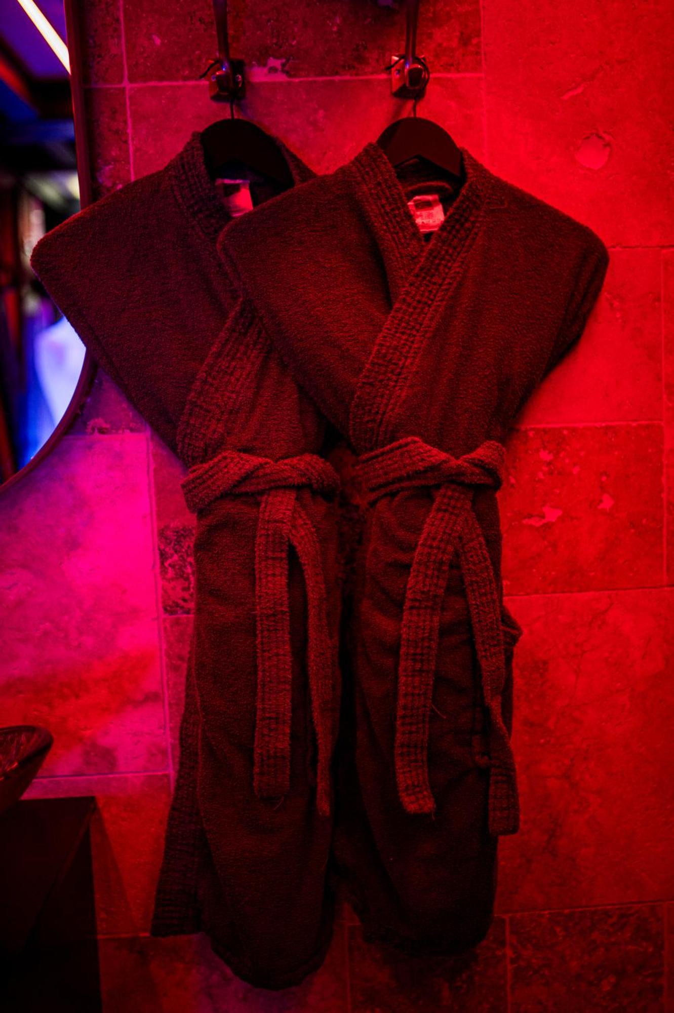 Loveroom Sauna, Balneo, Parking Prive Dans Le Centre De Honfleur Oda fotoğraf